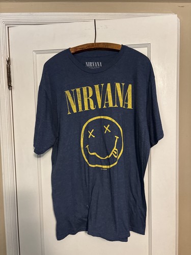 Nirvana smiley face graphic - smiley,